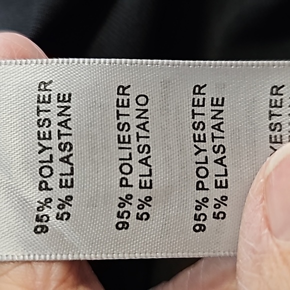 Arna York open lightweight sweater. Bassic black size 18/20 and NEW with… - Picture 9 of 11